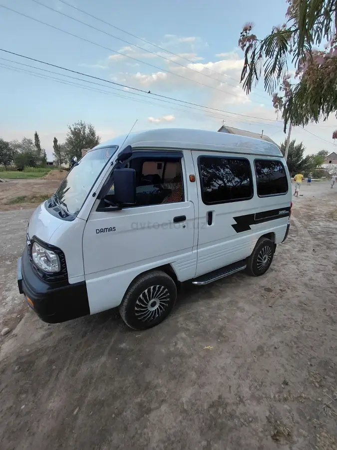 Chevrolet Damas