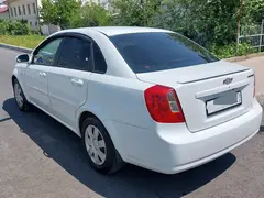 Chevrolet Gentra, 2015