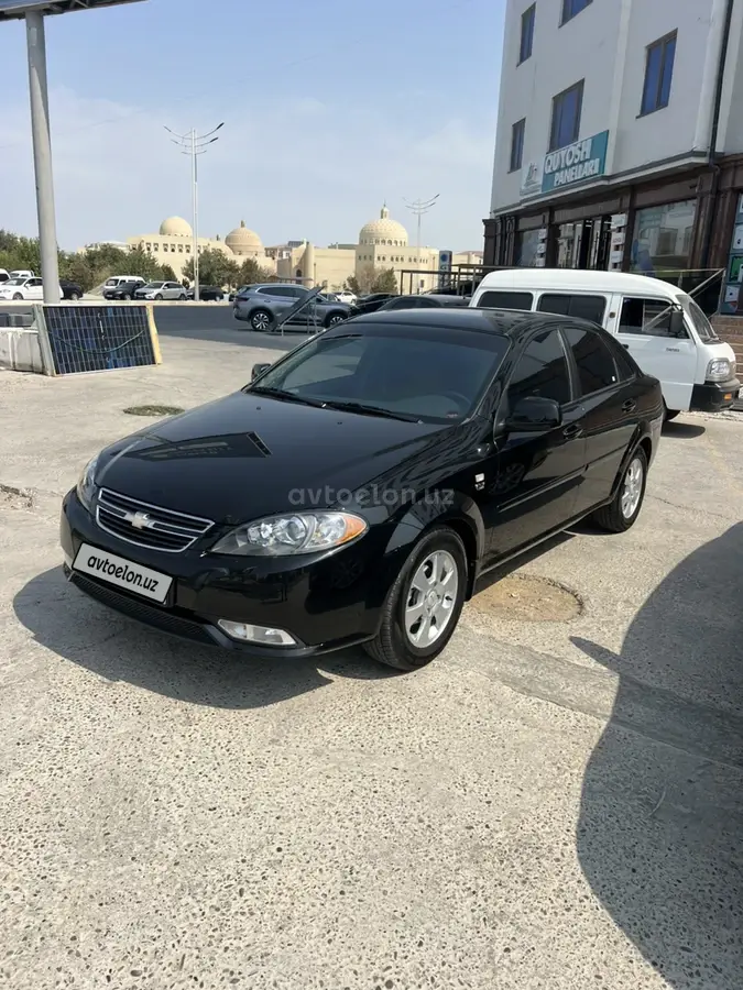 Chevrolet Gentra,  3 позиция
