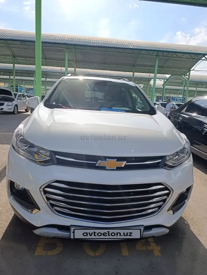 Chevrolet Tracker,  3 позиция