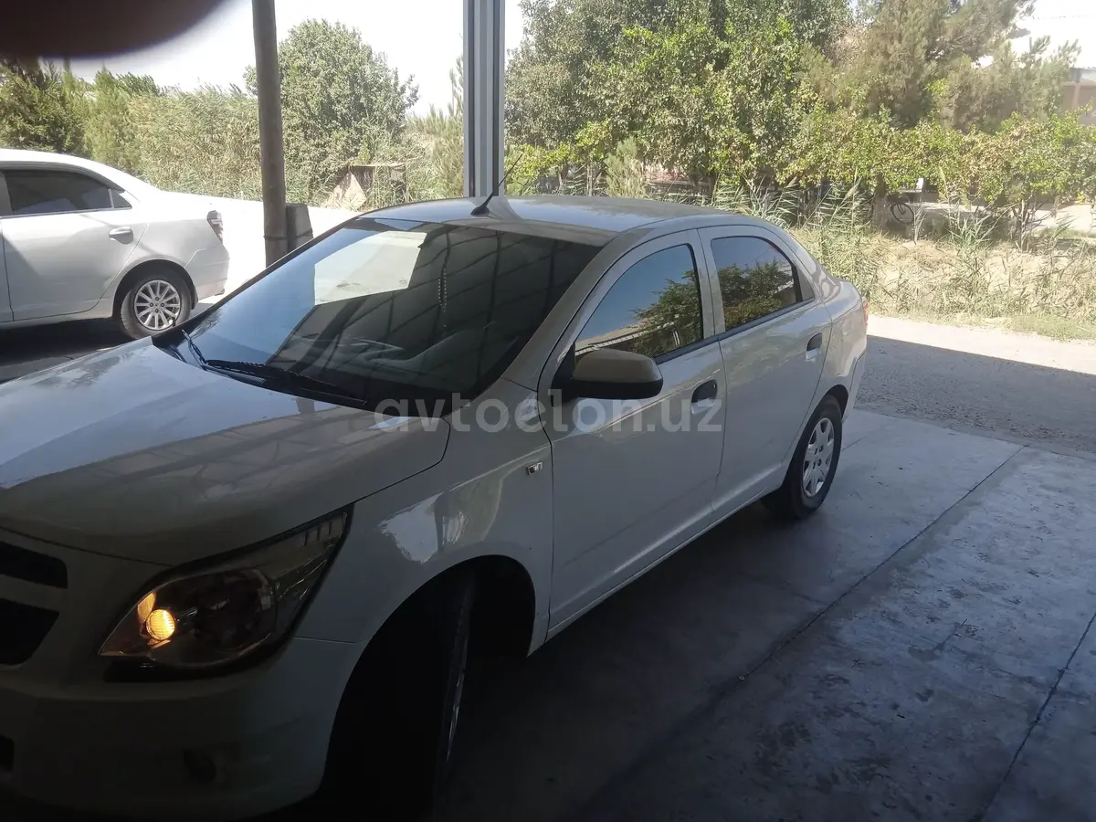 Chevrolet Cobalt,  2 позиция
