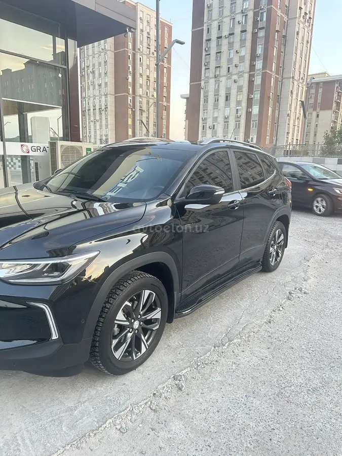 Chevrolet Tracker 2