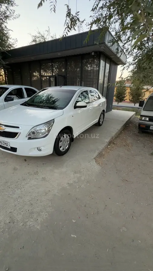 Chevrolet Cobalt,  2 позиция