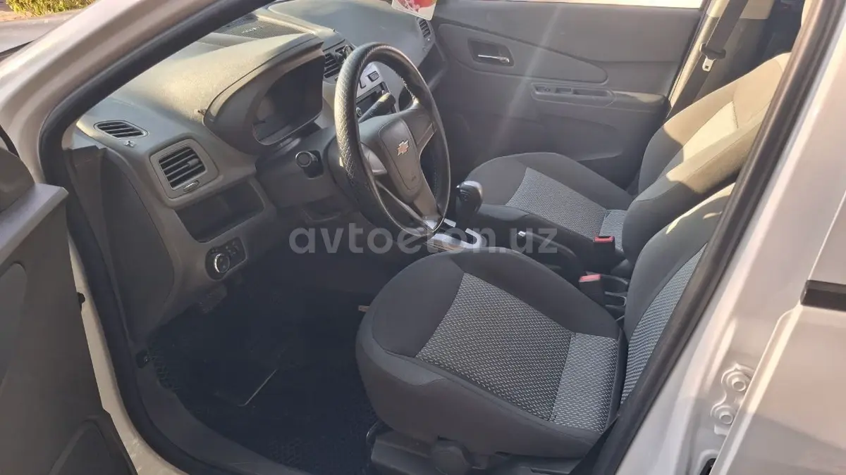 Chevrolet Cobalt,  4 позиция