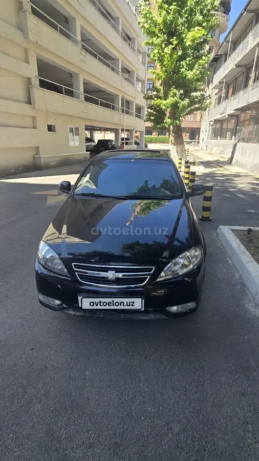 Chevrolet Gentra,  3 позиция
