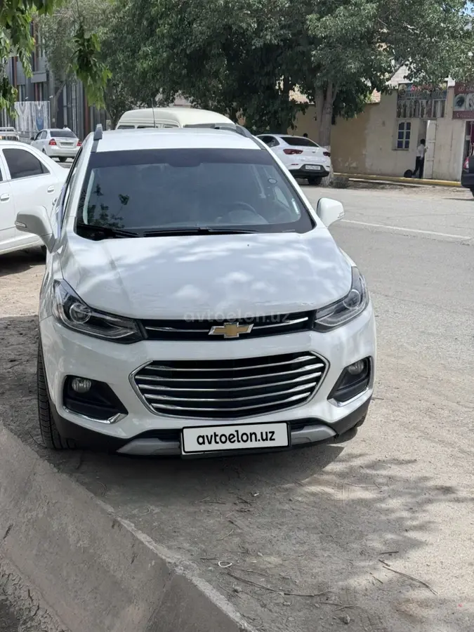 Chevrolet Tracker,  3 позиция