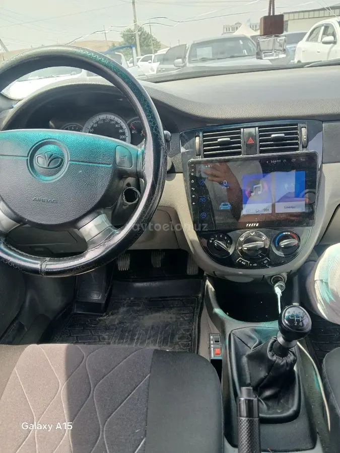 Chevrolet Gentra,  1 позиция