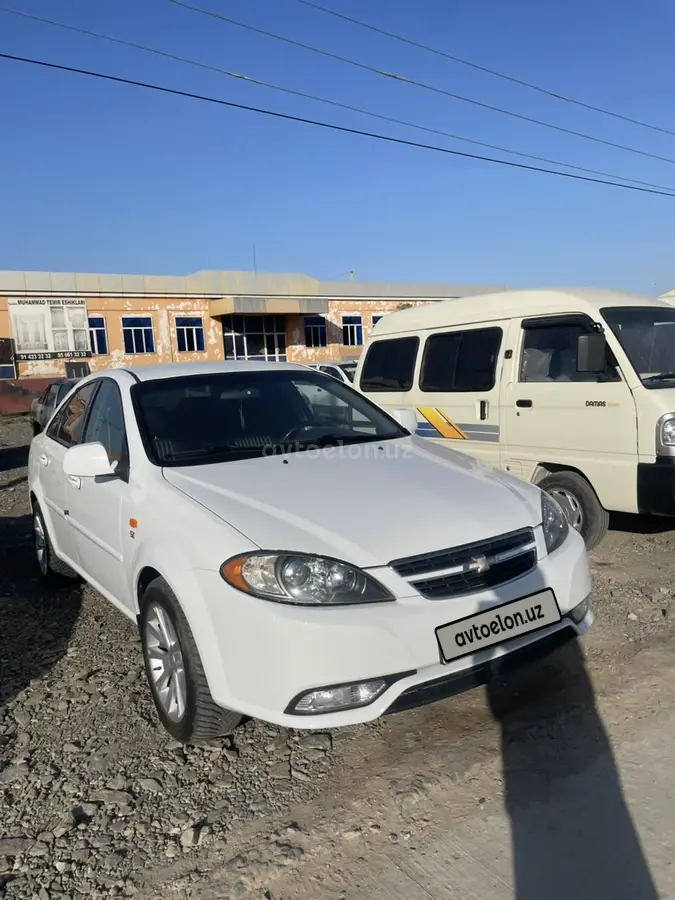 Chevrolet Lacetti,  2 позиция