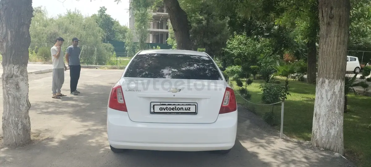 Chevrolet Lacetti,  3 позиция