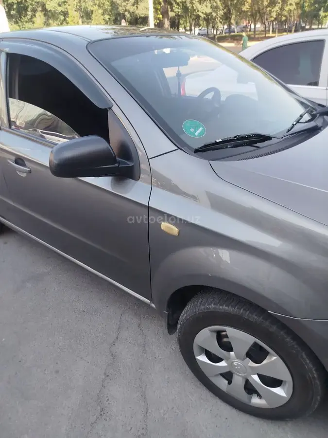 Chevrolet Nexia 3,  1 позиция