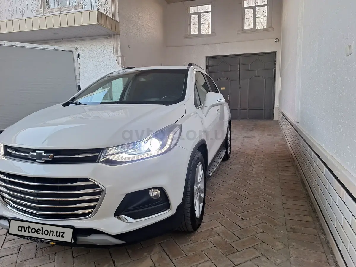 Chevrolet Tracker,  3 позиция