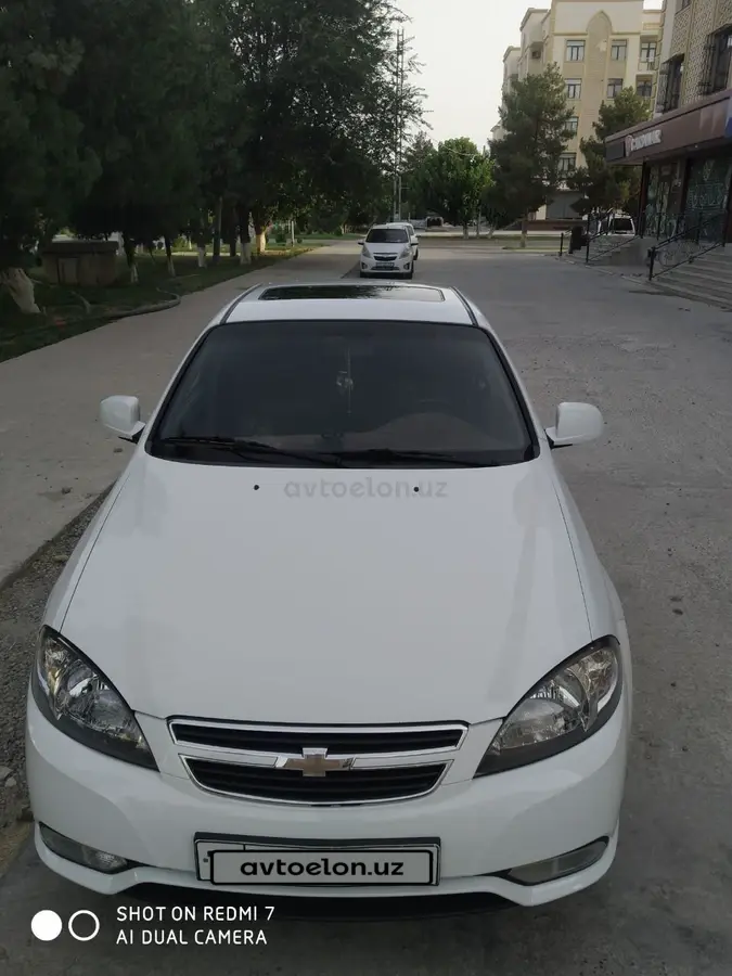 Chevrolet Gentra,  3 позиция