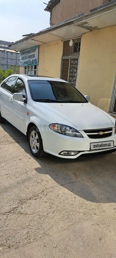 Chevrolet Gentra,  3 позиция