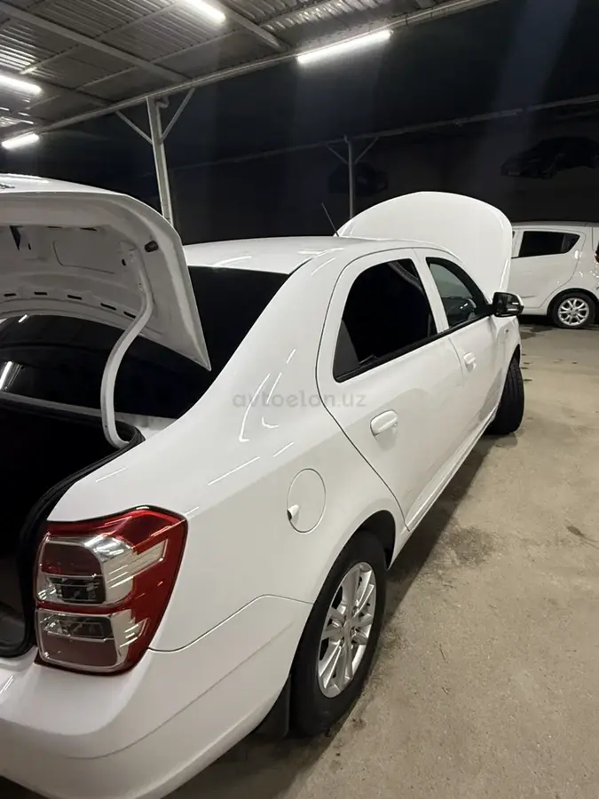 Chevrolet Cobalt,  4 позиция