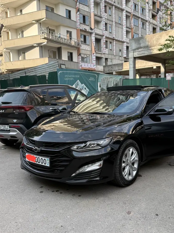 Chevrolet Malibu 2