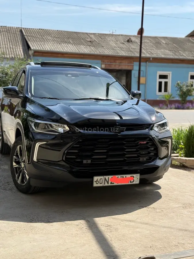 Chevrolet Tracker 2