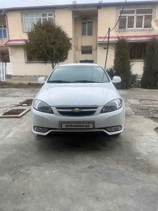 Chevrolet Gentra,  2 позиция
