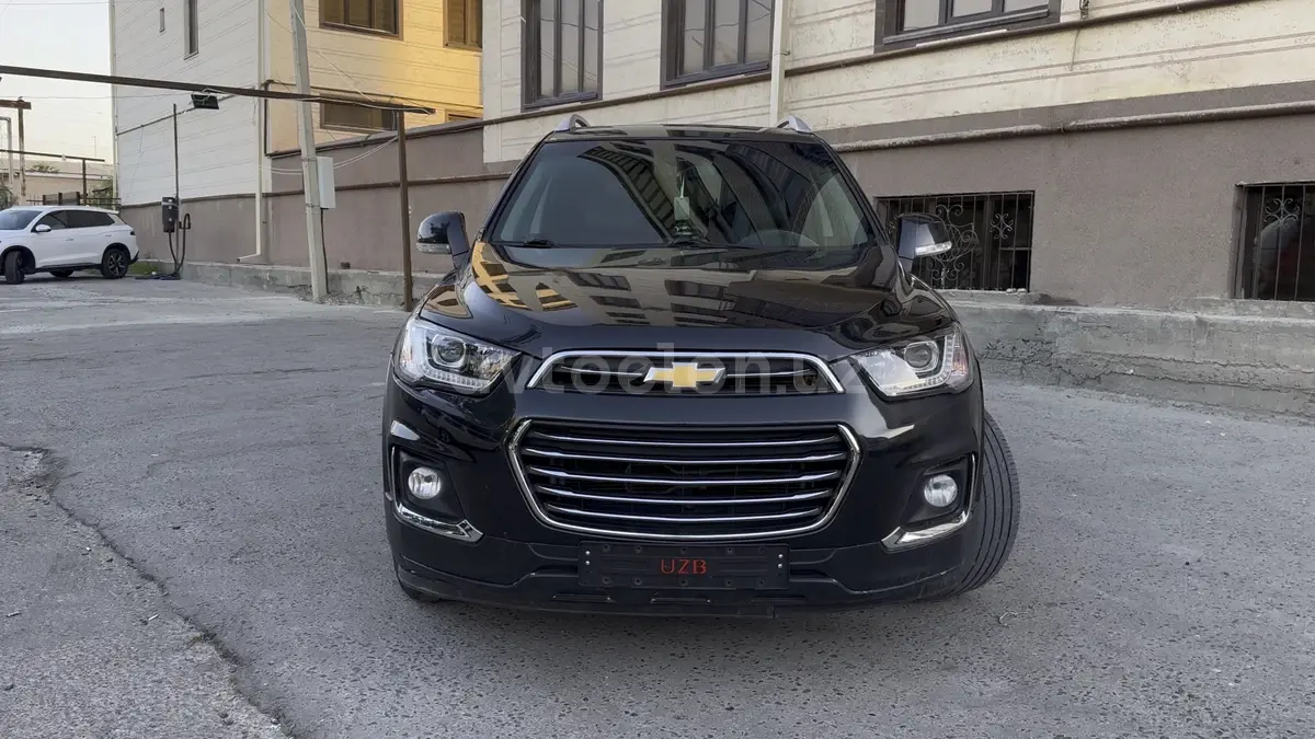 Chevrolet Captiva,  1 позиция