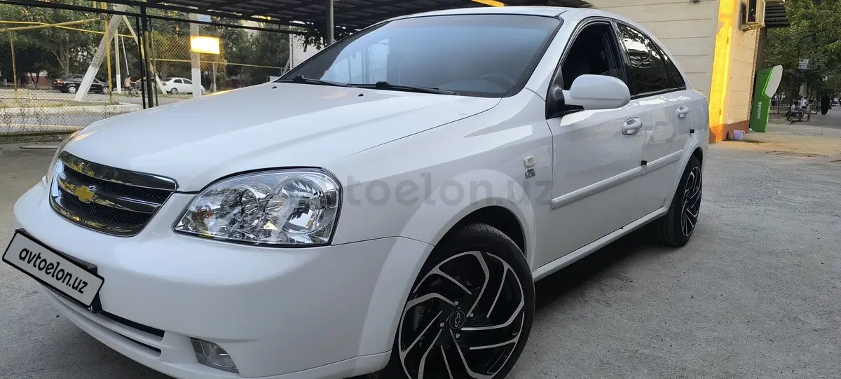 Chevrolet Lacetti,  2 позиция