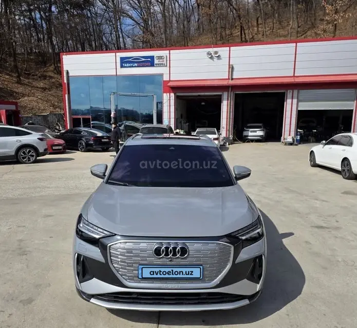 Audi Q4