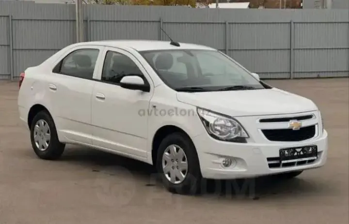 Chevrolet Cobalt,  2 позиция