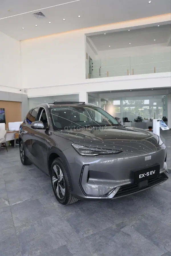 Geely EX5