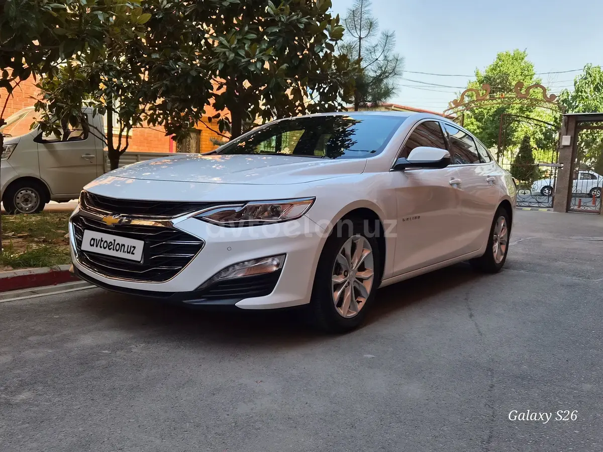Chevrolet Malibu 2
