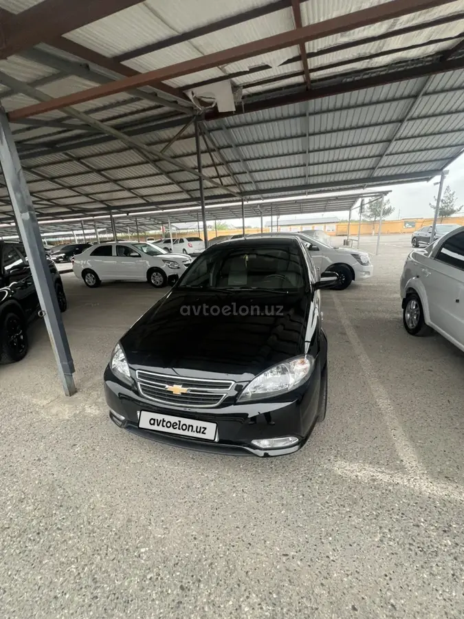 Chevrolet Gentra,  3 позиция