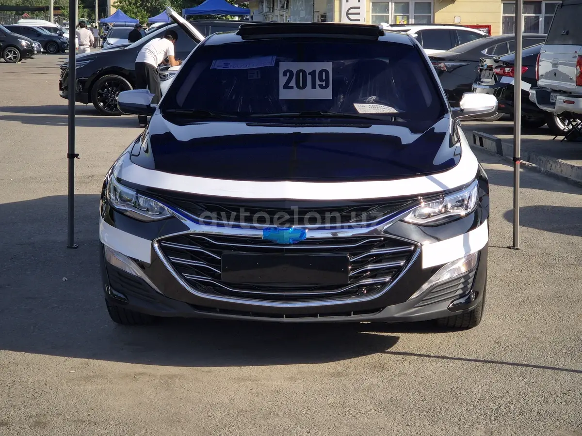 Chevrolet Malibu 2