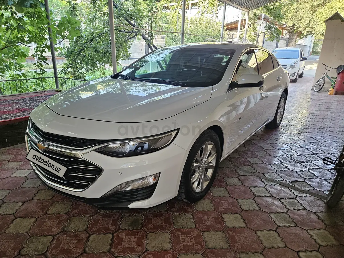 Chevrolet Malibu 2