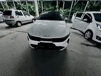 Белый Kia K5 2025 года, КПП Автомат, в Термез за 31 000 y.e. id7248770