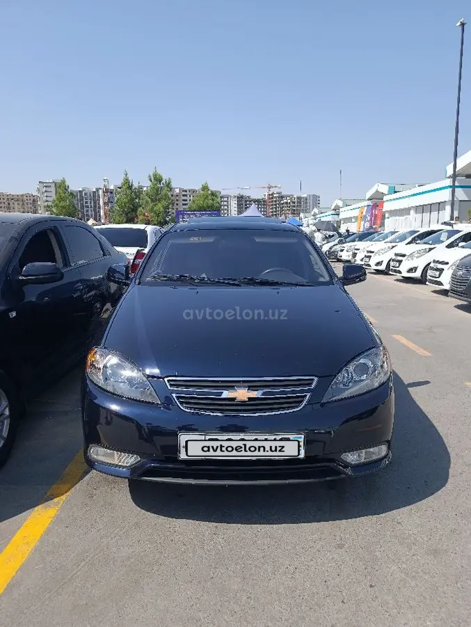Chevrolet Gentra,  3 позиция