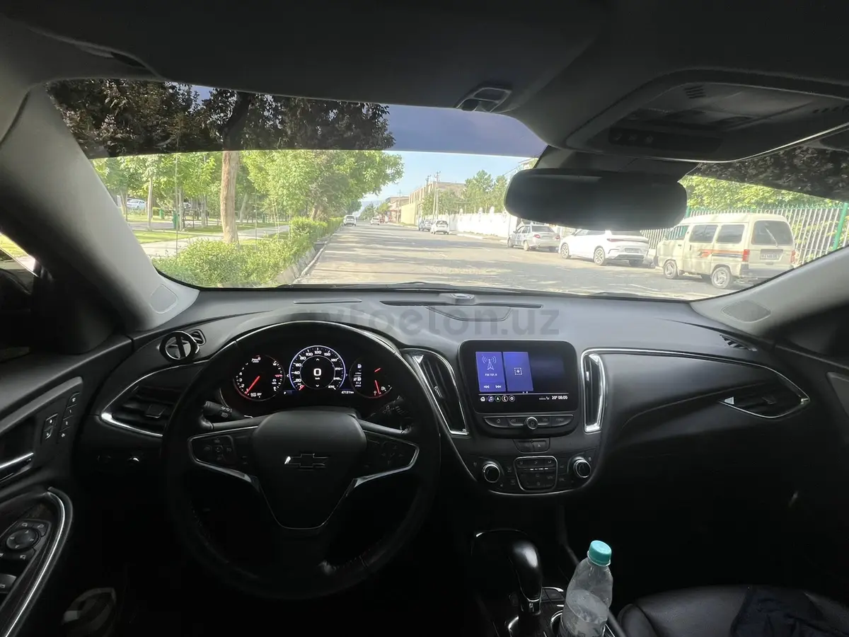 Chevrolet Malibu 2