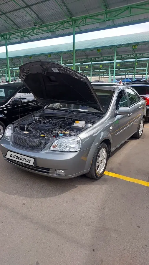 Chevrolet Lacetti,  3 позиция
