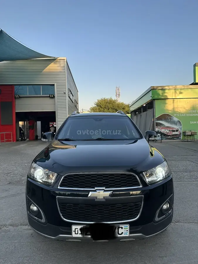 Chevrolet Captiva,  3 позиция