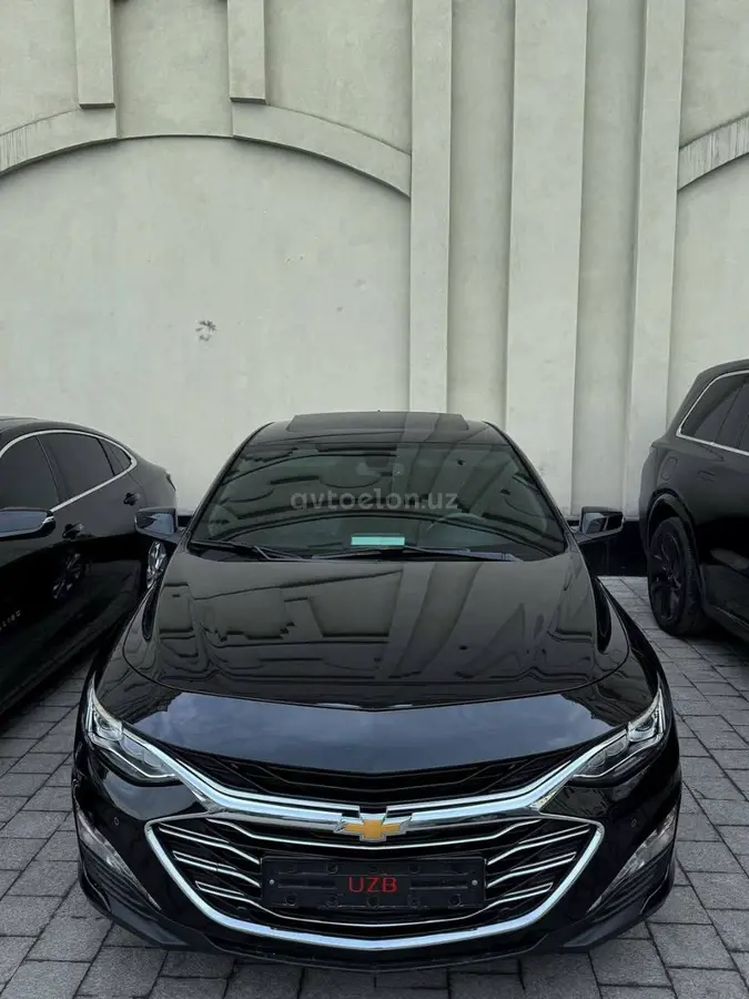 Chevrolet Malibu 2