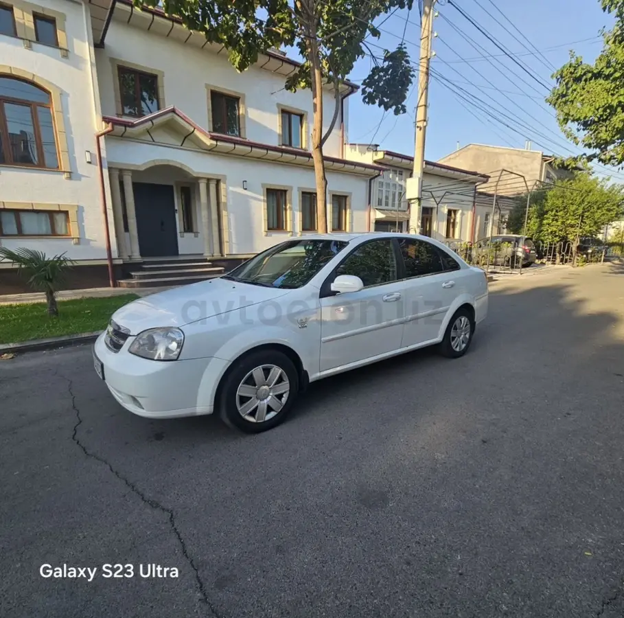 Chevrolet Lacetti,  1 позиция