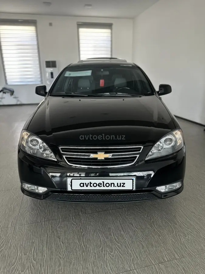 Chevrolet Gentra,  3 позиция