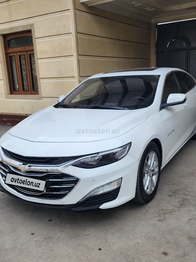 Chevrolet Malibu 2