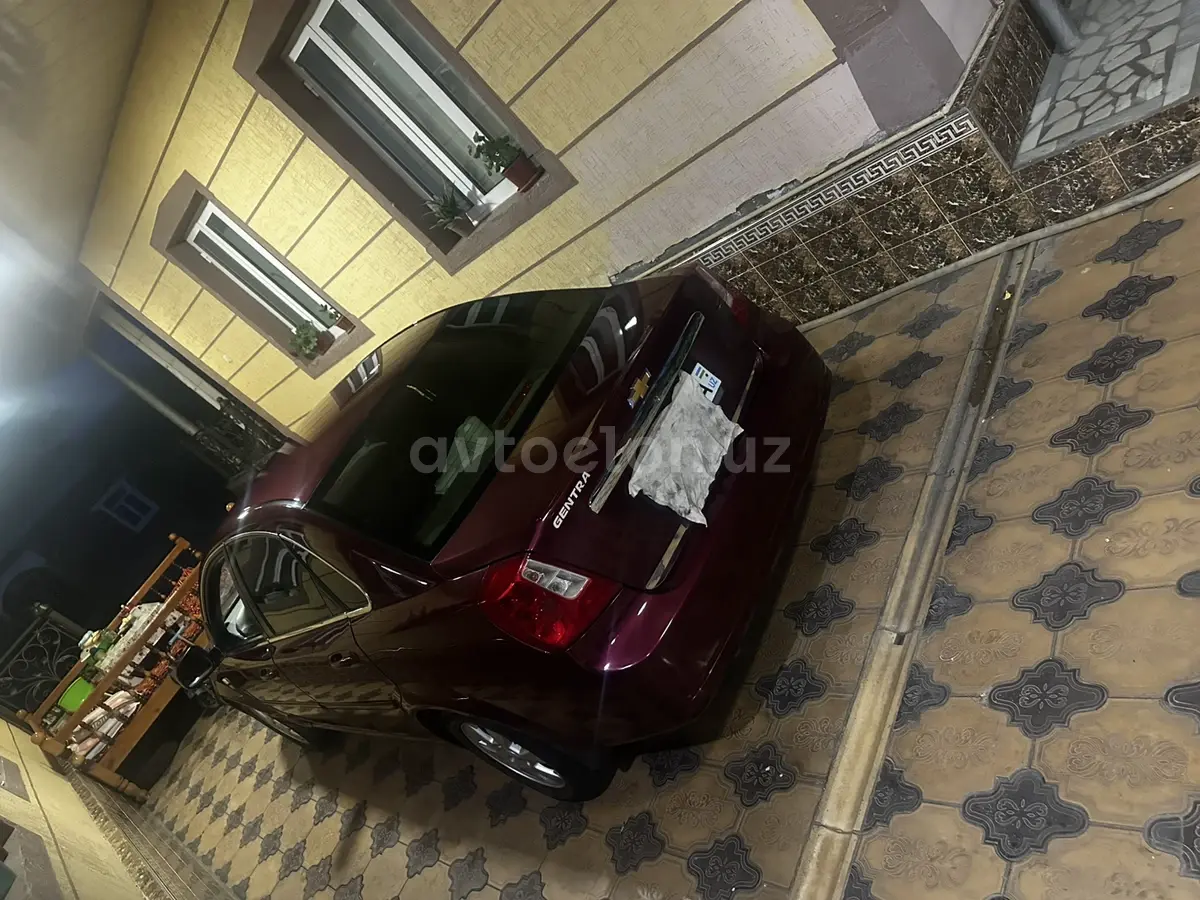 Chevrolet Gentra,  2 позиция