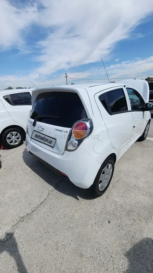 Chevrolet Spark,  3 позиция