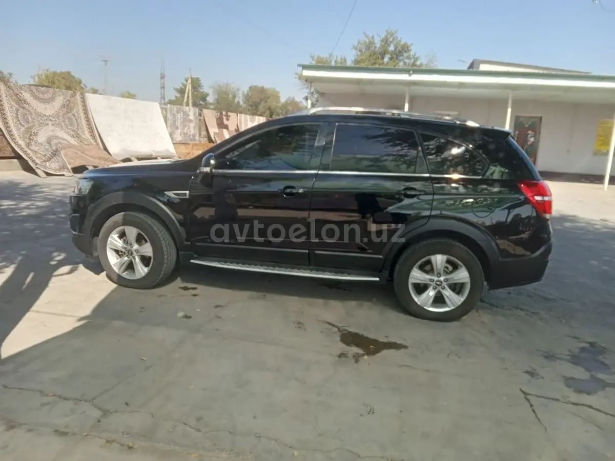 Chevrolet Captiva,  3 позиция