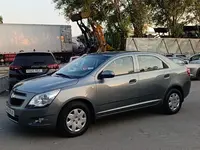 Мокрый асфальт Chevrolet Cobalt, 2 позиция 2015 года, КПП Механика, в Ташкент за 7 300 y.e. id7117538