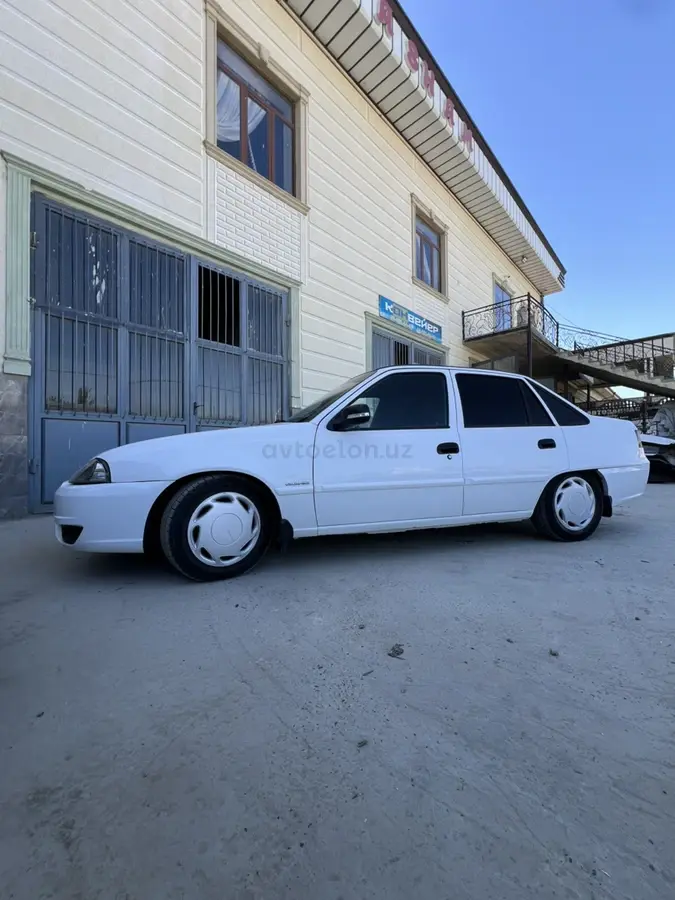 Chevrolet Nexia 2,  4 позиция DOHC