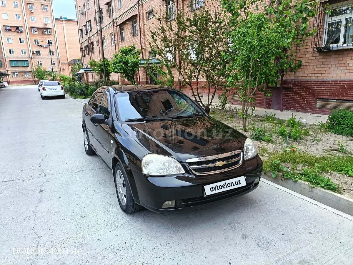 Chevrolet Lacetti,  2 позиция