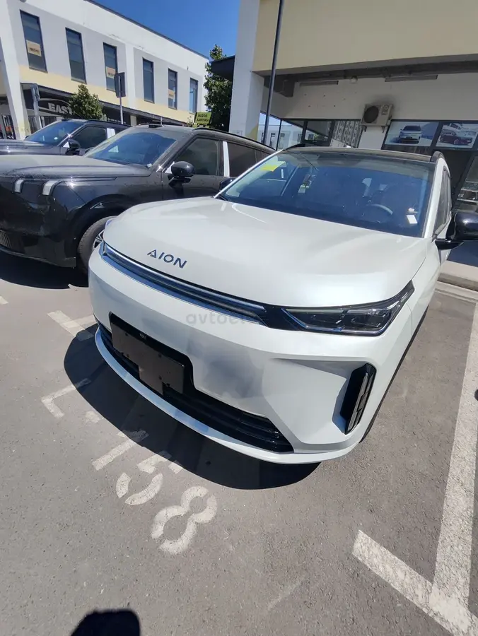 GAC Aion V