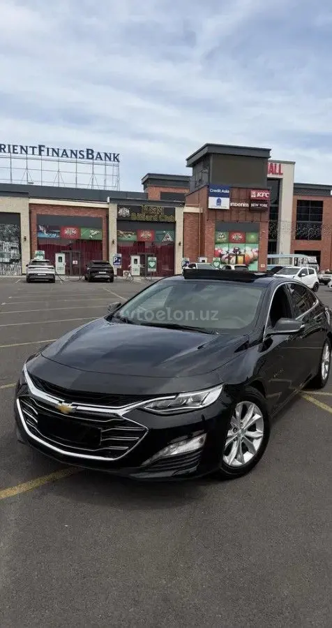 Chevrolet Malibu 2