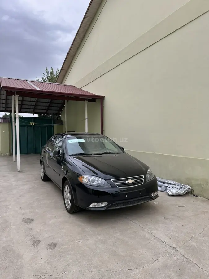 Chevrolet Gentra,  3 позиция