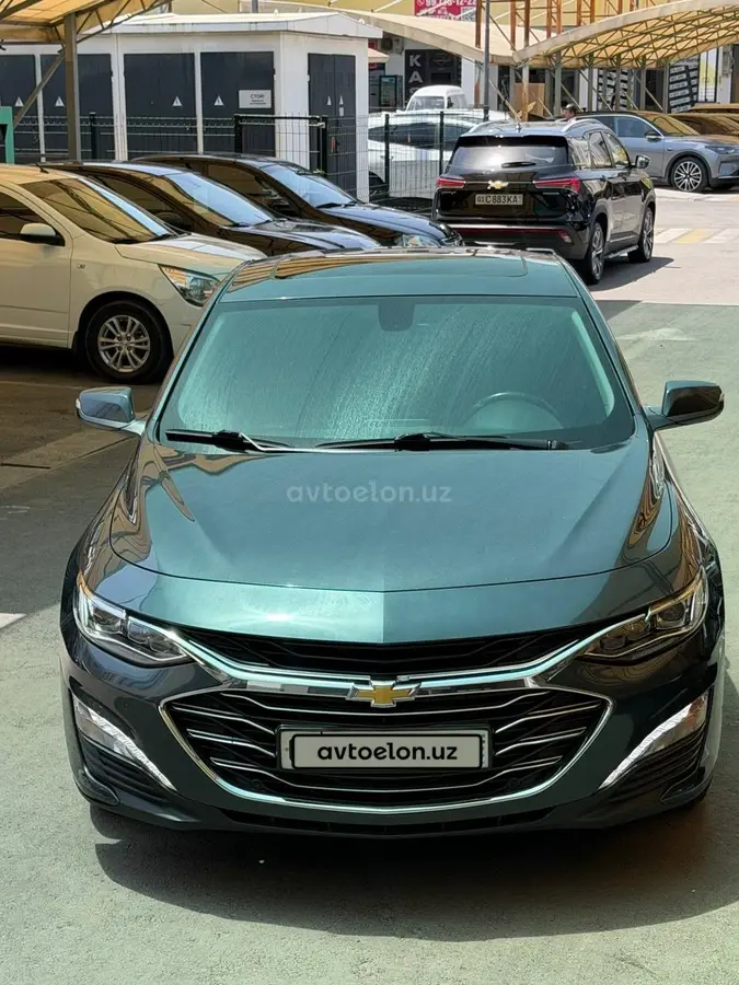 Chevrolet Malibu 2