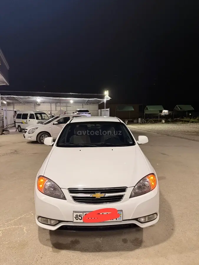 Chevrolet Gentra,  2 позиция